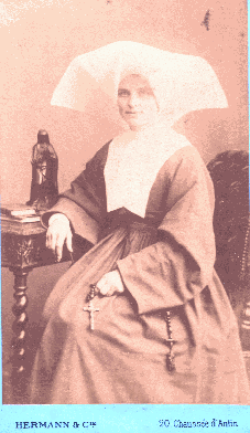Photographie d'une religieuse inconnue
